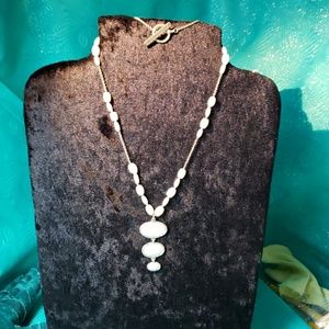 SO white bead and chain neclaclace with Pendant